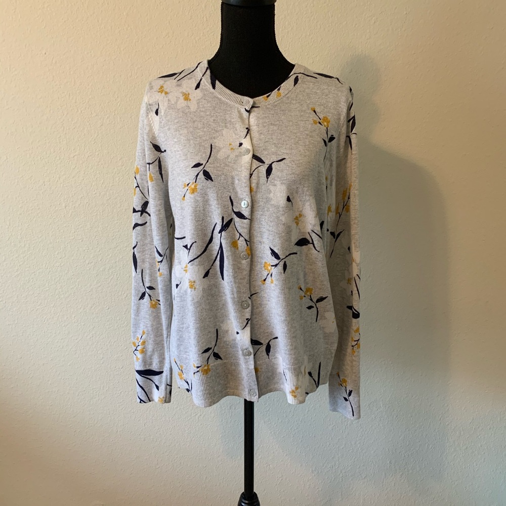 🦉4/$10🦉 Old Navy cardigan